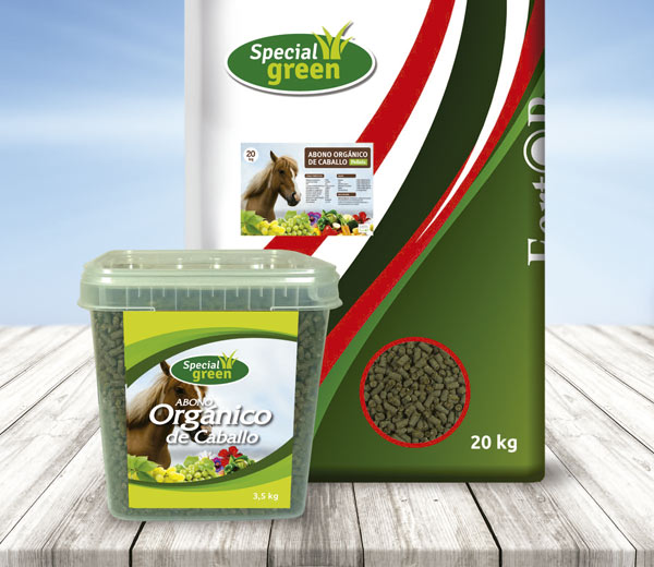 ABONO orgánico de caballo en pellets